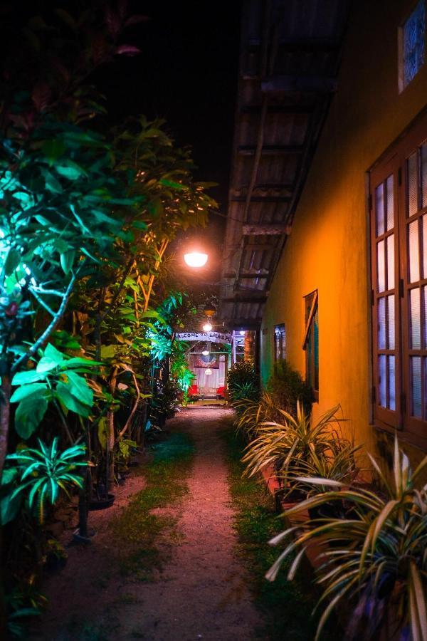 Lala's Place * Boossa