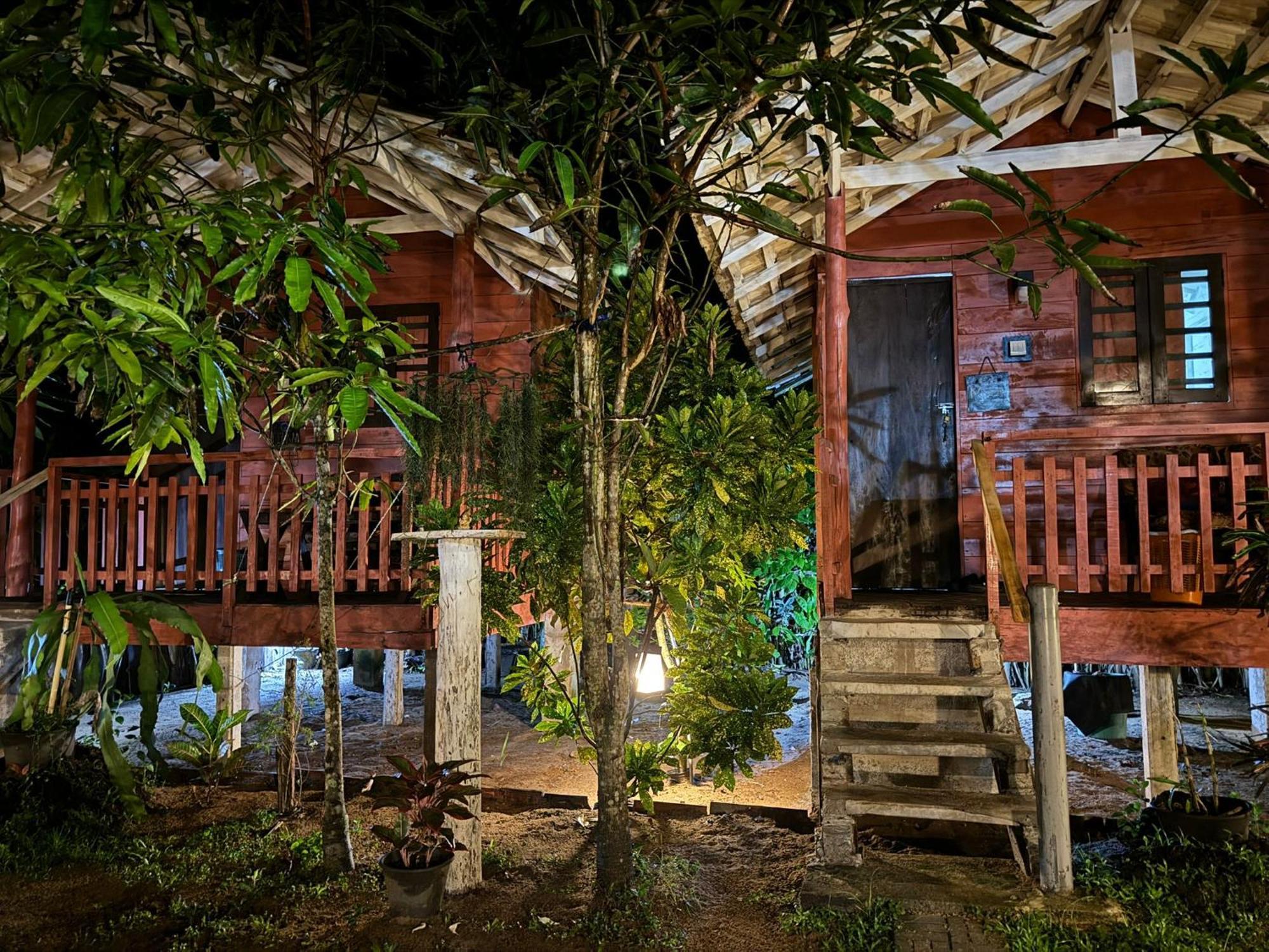 Lala's Place